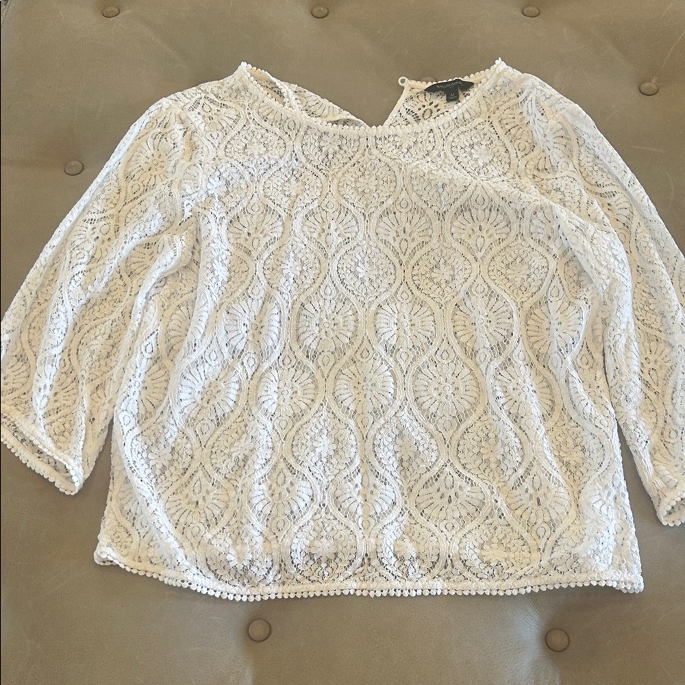 Banana Republic White Lace Blouse